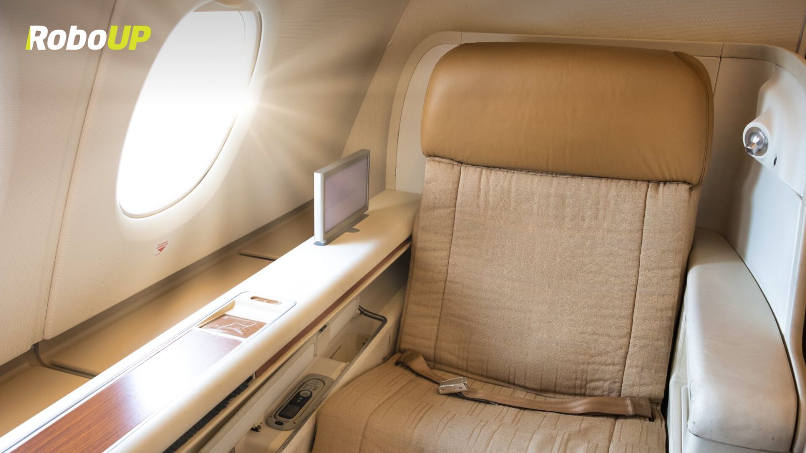 flying-first-class.jpg
