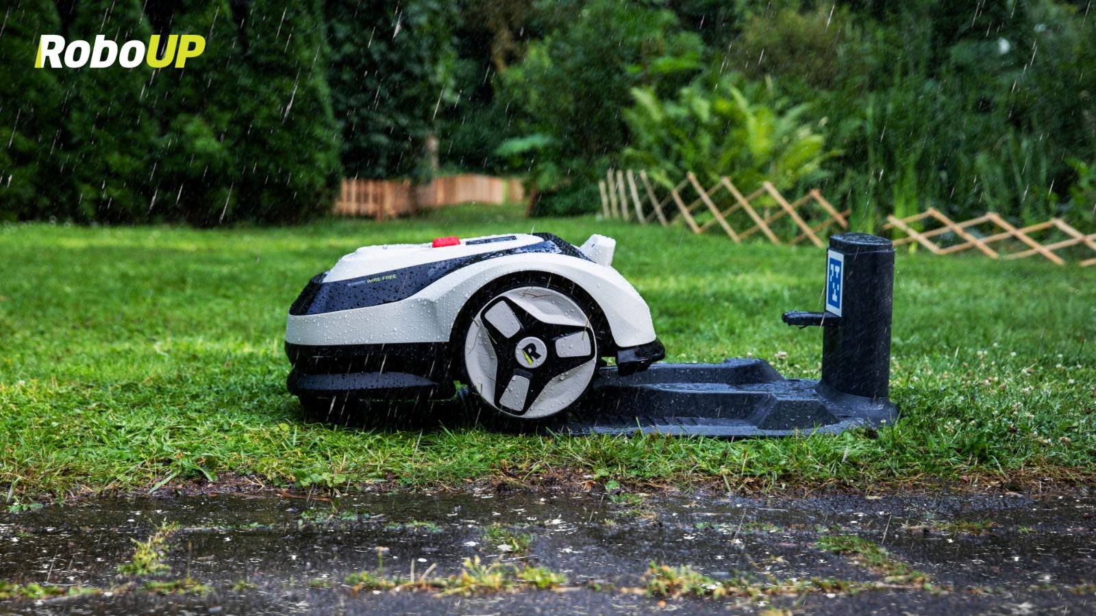 Raccoon 2 SE_ It Only Takes One Button to Map, Mow, and Recharge Automatically配图2-1920_1080(1).jpg