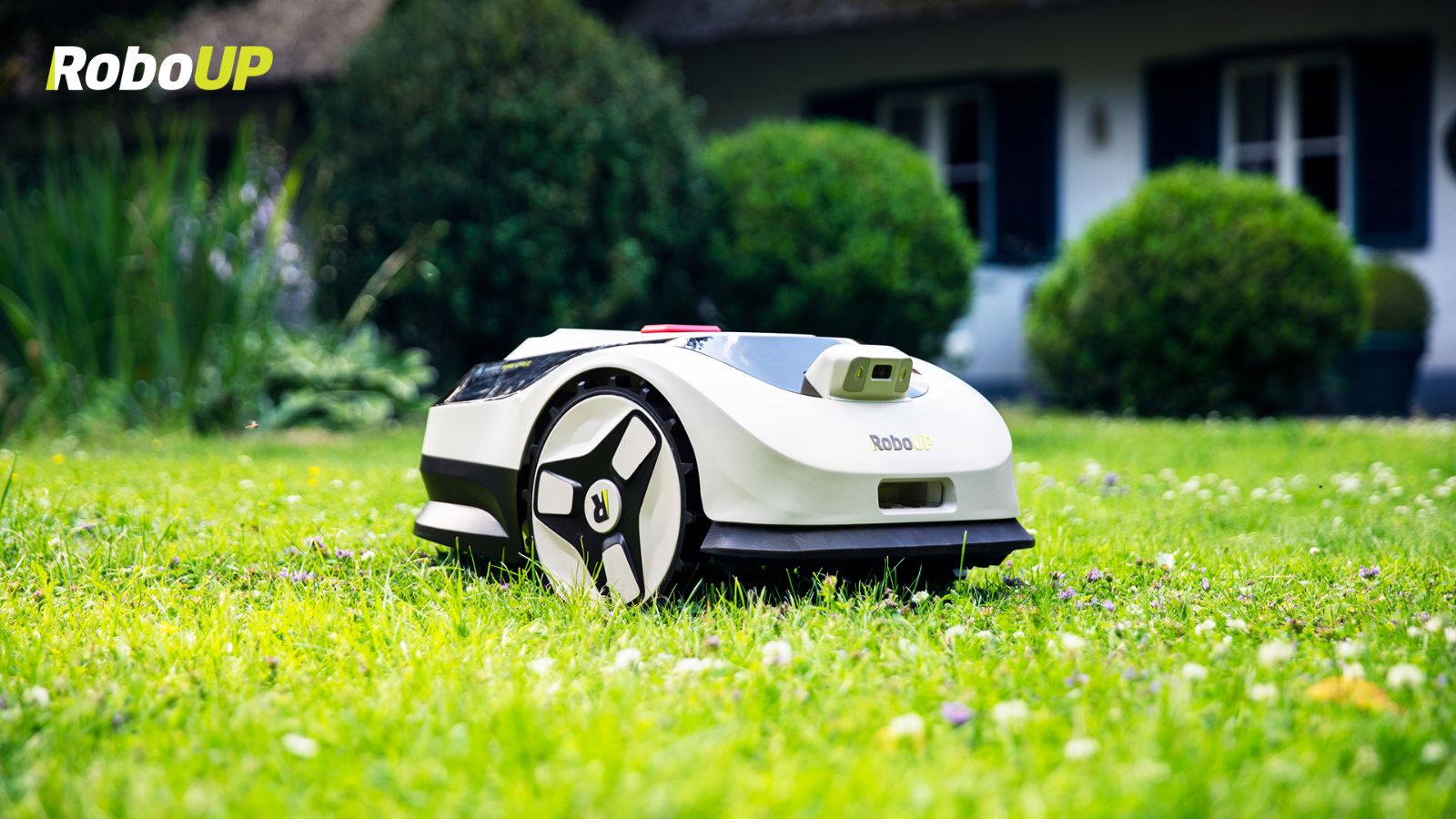 robot-mower-quiet.jpg